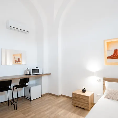 Hotel La Pigna Bari Exterior foto